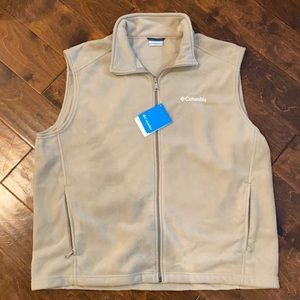 Columbia fleece vest